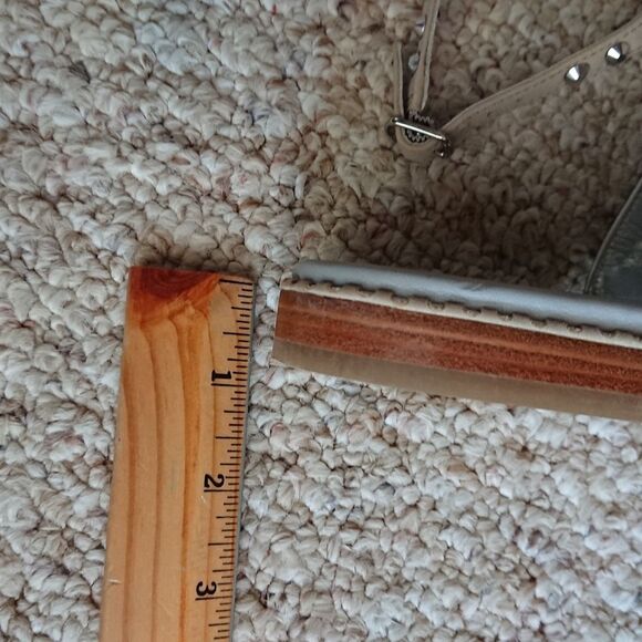 Donald J. Pliner Lacysp gray with metallic silver streaks leather sandals size 9 - Picture 9 of 11